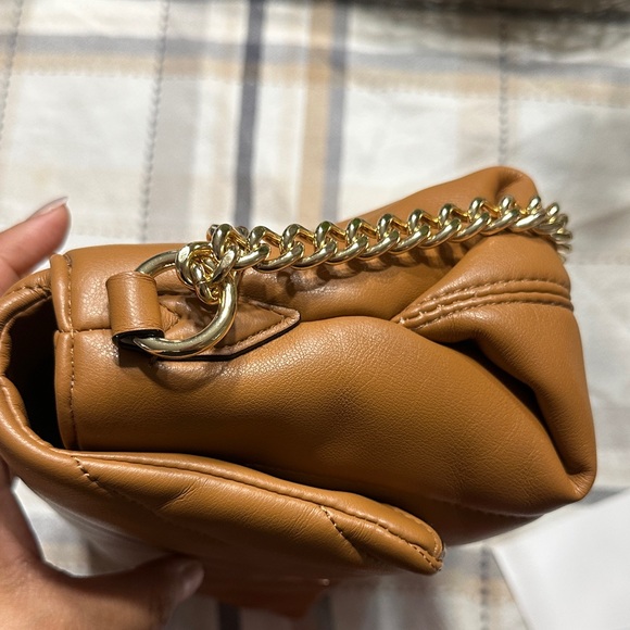 Victoria's Secret Brown Quilted Shoulder Bag with Gold Chain - Picture 3 of 7